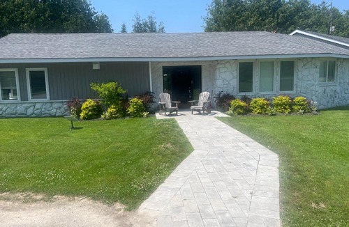 Lindsay Villa | Deer Run Cottage Kawartha