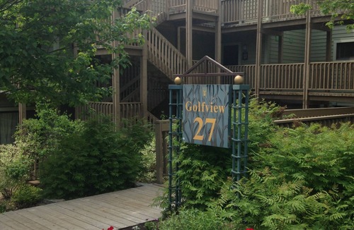 Huntsville Condo | Deerhurst - Private 3 bedroom condo