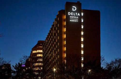 Downtown Mississauga Hotel | Delta Hotels by Marriott Toronto Mississauga