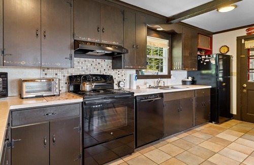 Steuben House | Dog-friendly oceanfront home with private shorefront, two fireplaces, & firepit