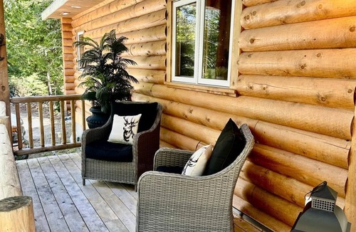 Northern Bruce Peninsula Cottage | Dorcas "GOLF" Getaway