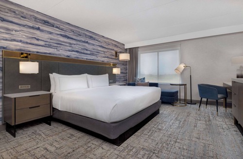Kingston Hotel | DoubleTree by Hilton Kingston