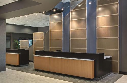 Core Hotel | DoubleTree by Hilton St Paul Downtown