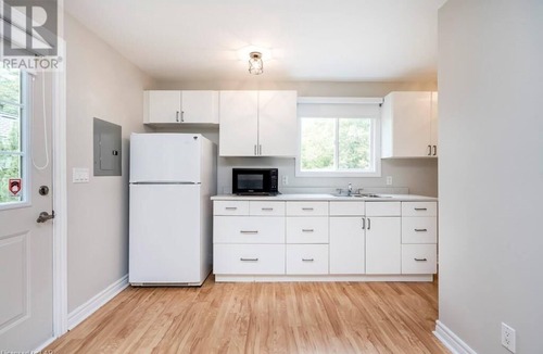 Georgian Bay House | Down by the Bay