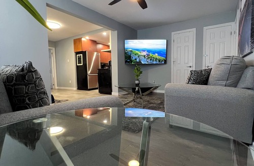 Lowertown Apartment | Downtown - Large Modern 2 BR APT + 1 Free Parking