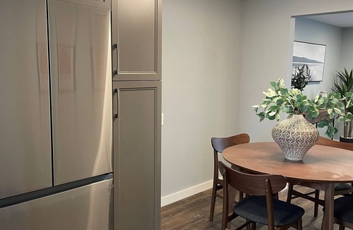 Guelph House | Downtown Living: Modern Renovated Townhome Escape