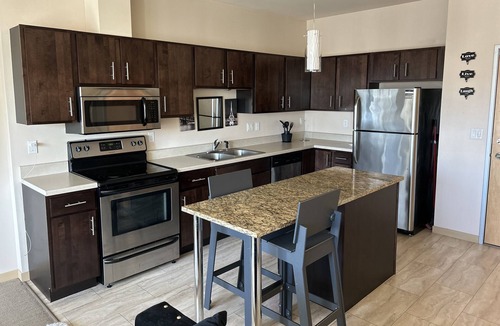 Riverview Condo | Downtown Luxury Condo with an amazing view!