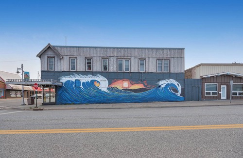 Two Harbors Apartment | Downtown Retreat, Near Parks & Brewery, Unit 2
