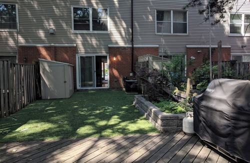 Old Town House | Downtown Townhouse prime location