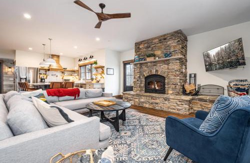 McHenry House | Dreidels Den