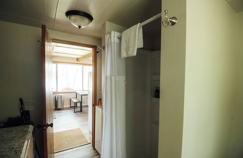 Whiteface Reservoir Cabin | Driftwood Dreams Escape | Island Lake Cabin