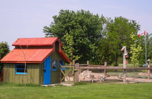 Leamington Cottage | Duck Pond Bed & Breakfast Cottage