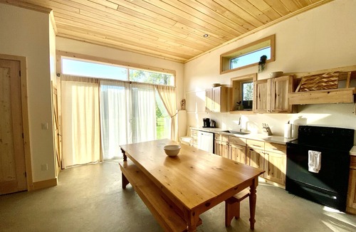 Britt Cottage | Duplex style cottage, 2 kitchens! Nestled in quaint area on River. Dock access!