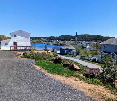 Twillingate House | Durrell's Nook