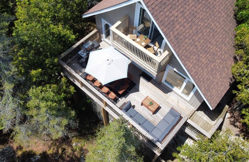 Manitoulin District House | Eagle Nest, Manitoulin Island, Bay at Lake Huron