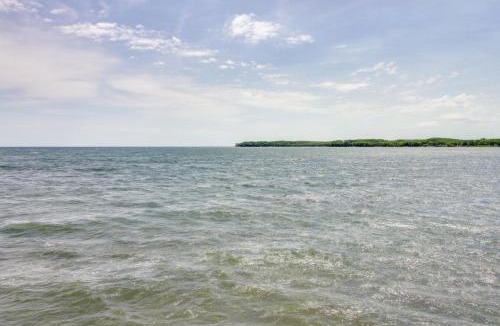 Garrison House | Eagles Nest Cabin on Mille Lacs Lake Boat and Fish