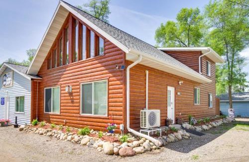 Garrison House | Eagles Nest Cabin on Mille Lacs Lake Boat and Fish