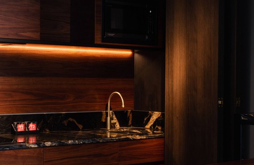 Dunedin City Centre Hotel | Ebb-Dunedin