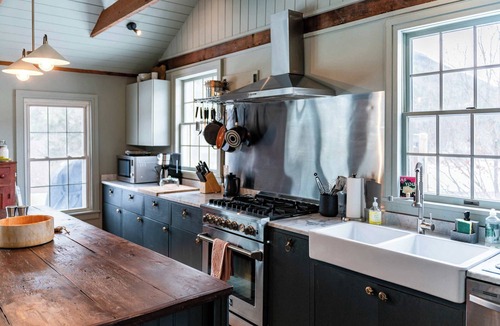 West Kill House | Echo Notch Farm, Hillside Views & Fireplace