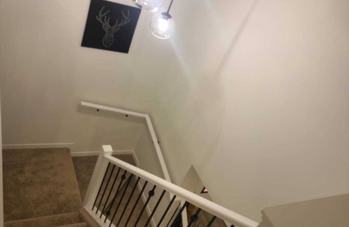 Northwest Edmonton House | Edmonton Executive Suite in Prime Location