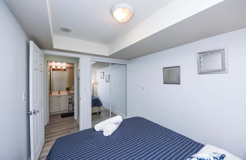 Downtown Mississauga Condo | Elegant 1BD & BTH in Mississauga Downtown