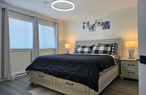 Terra Nova Apartment | Elegant 3-bedroom Home Away From Home, Luxury Styled