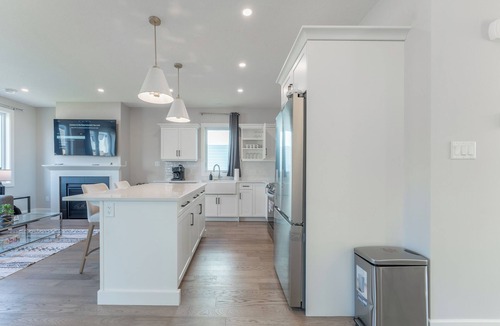 Port Stanley House | Elegant-4BR-retreat-Port Stanley