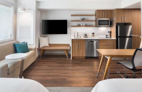 South Loop Hotel | Element Bloomington Mall of America