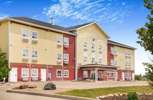 Lamont Hotel | Elk Island Studios - Lamont