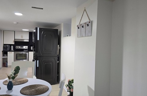 Russell Apartment | Embrun Getaway Near Calypso | 1BR, Kitchen, Laundry, Free Parking
