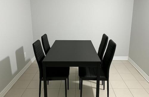 Bramalea Apartment | English Walkout Basement Private Entrance