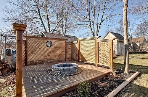 Fort Erie House | Entire Near Niagara, Crystal Beach, Buffalo - Located in Canada