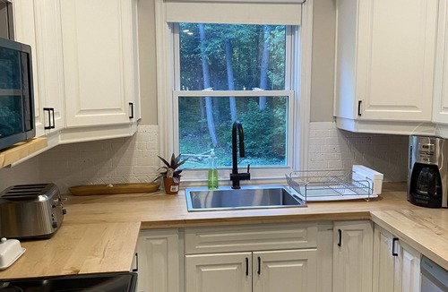 Douro-Dummer Cottage | Escobar's Landing near Stony Lake