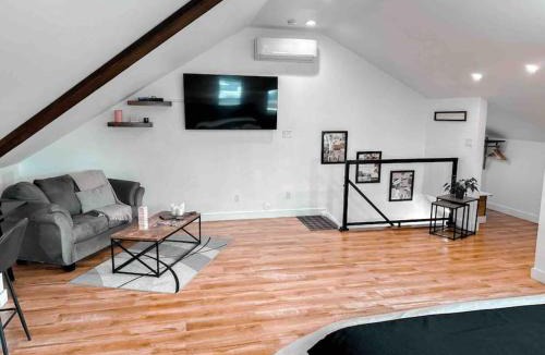 Elora Apartment | Etherington Suites