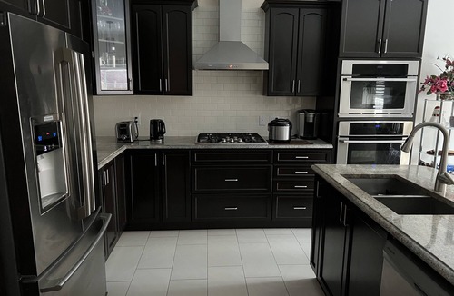 Brampton House | Executive 4 Bed 3.5 Bath full house
