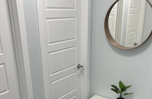 Southeast Calgary House | Exquisite & spacious 1-bedroom suite in SE Calgary