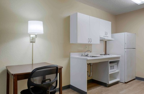 Eden Prairie Hotel | Extended Stay America Suites Eden Prairie Technology Dr