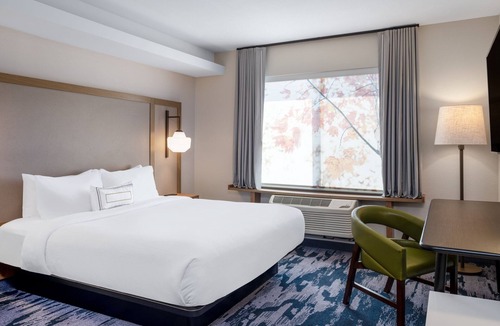 Brooklyn Center Hotel | Fairfield Inn & Suites by Marriott Minneapolis North