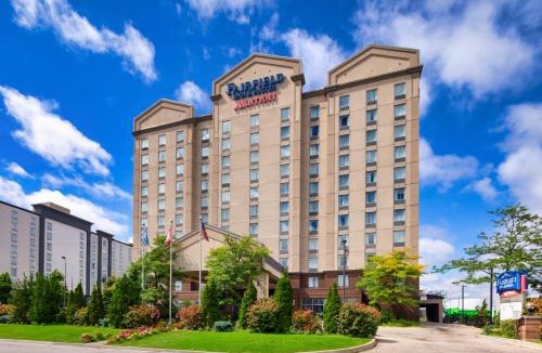 Northeast Mississauga Hotel | Fairfield Inn & Suites by Marriott Toronto Airport