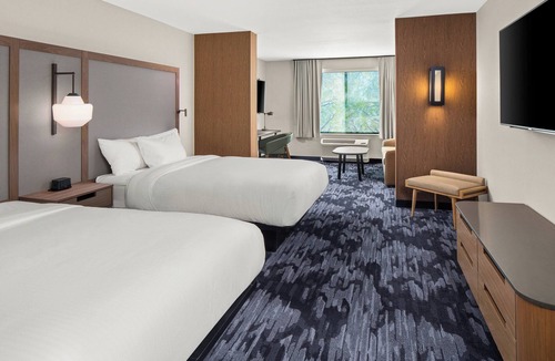 Duluth Hotel | Fairfield Inn & Suites by Marriott Duluth