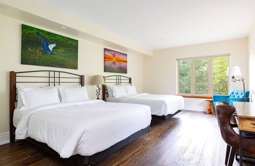 Huntsville House | Fairy Bay Lakehouse