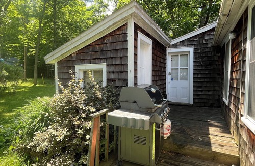 Athens Cottage | Family Cottage on Sheep Island