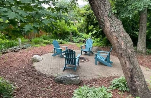 Andover House | Family Friendly 4 Bedroom with Fire Pit and Game Room