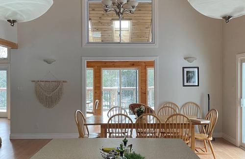 Haliburton Highlands Cottage | Family friendly, beautiful private waterfront getaway!