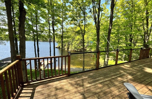 Frontenac Cottage | Family friendly cottage on Buck Lake with sandy beach and amazing sunsets!