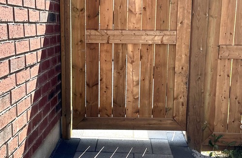 Durham Region Apartment | Family Friendly | Cozy | HOT TUB | Near UOIT