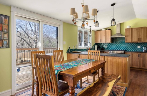 Jones Falls House | Family Friendly Waterfront Cottage
