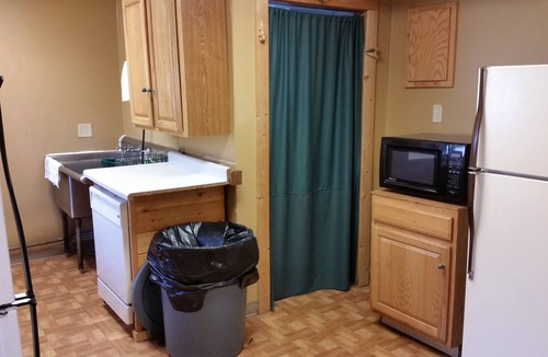 Emily Cabin | Family Lodge - 12~BR with 7~BA - Great for Reunions!