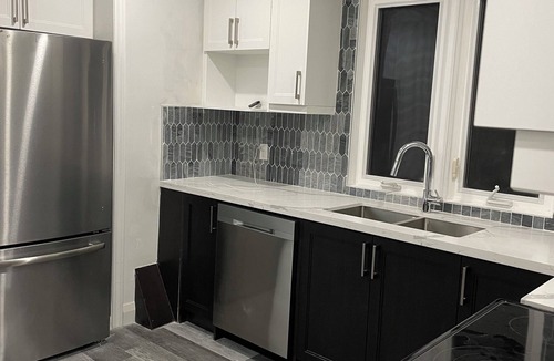 Durham Region House | Fantastic Bungalow just by 401, Oshawa Shopping Centre Mall and Tech University.