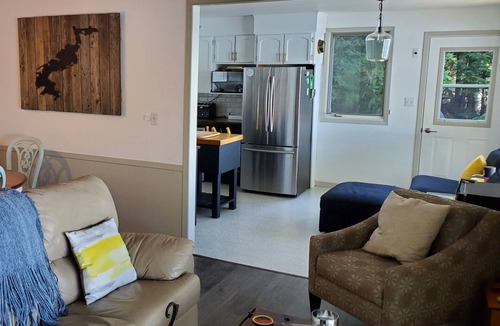 Dysart et al Cottage | Fantastic Kennisis Lake Cottage - Enjoy The Lake and Amazing Sunsets!